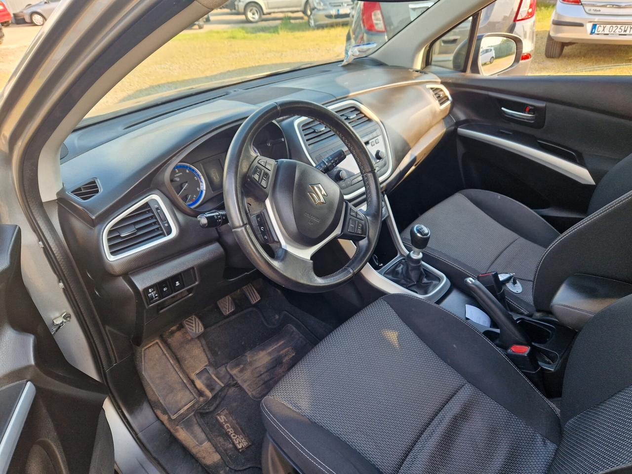 Suzuki S-Cross 1.6 VVT Easy