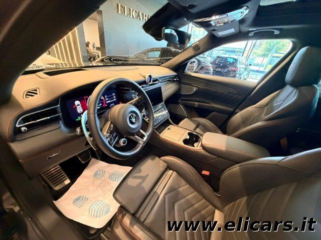MASERATI Grecale V6 530 CV AWD Trofeo