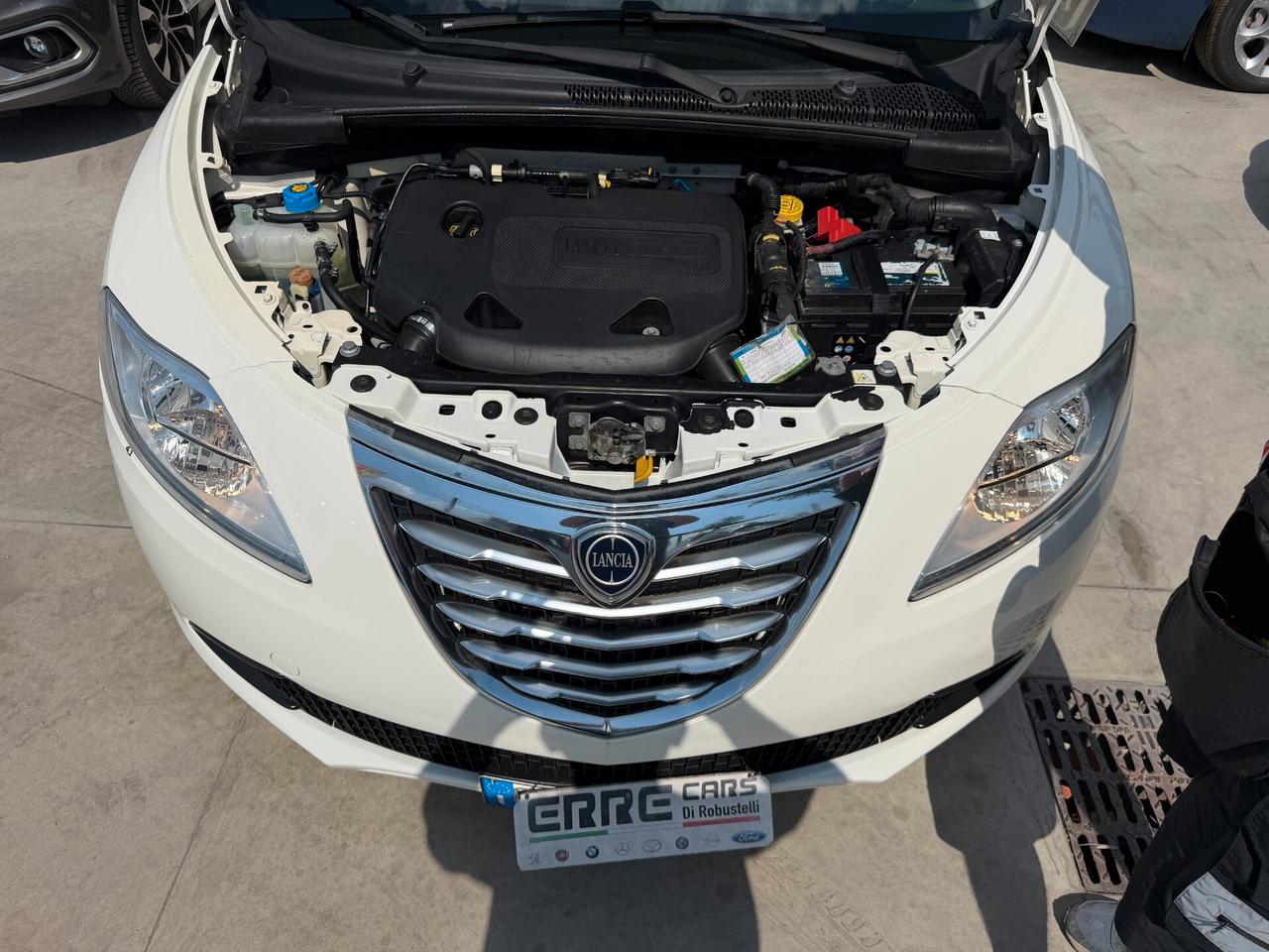 LANCIA YPSILON 2013 900 NATURAL/POWER 85 CV