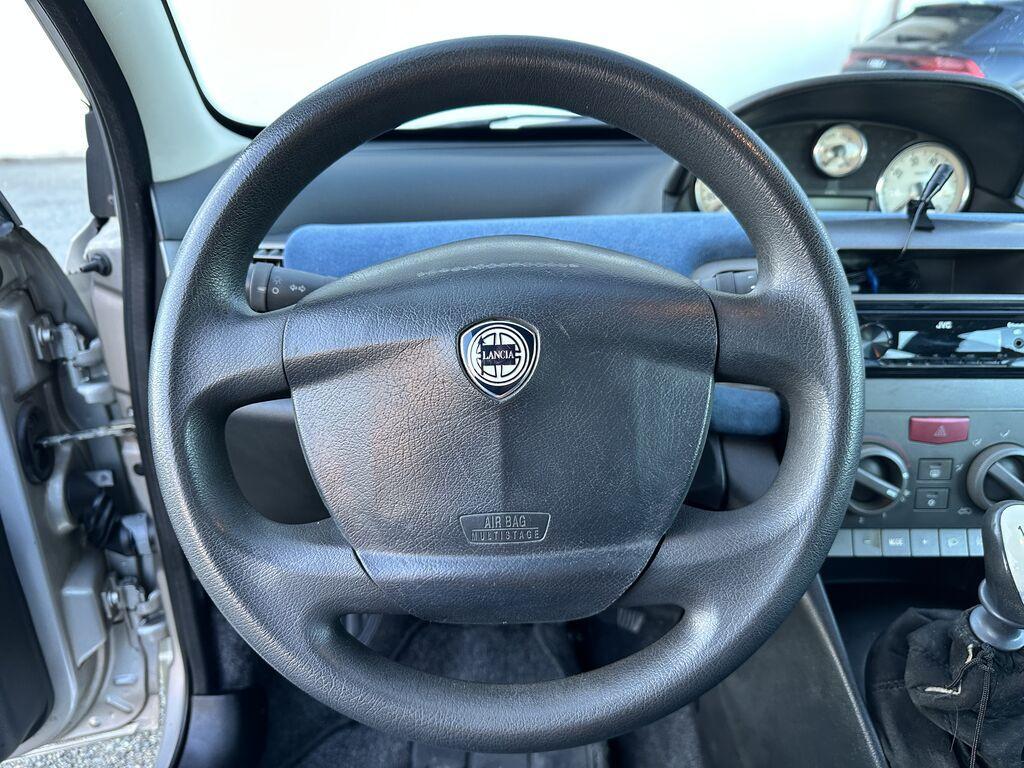 Lancia Ypsilon 3 Porte 1.2 Argento