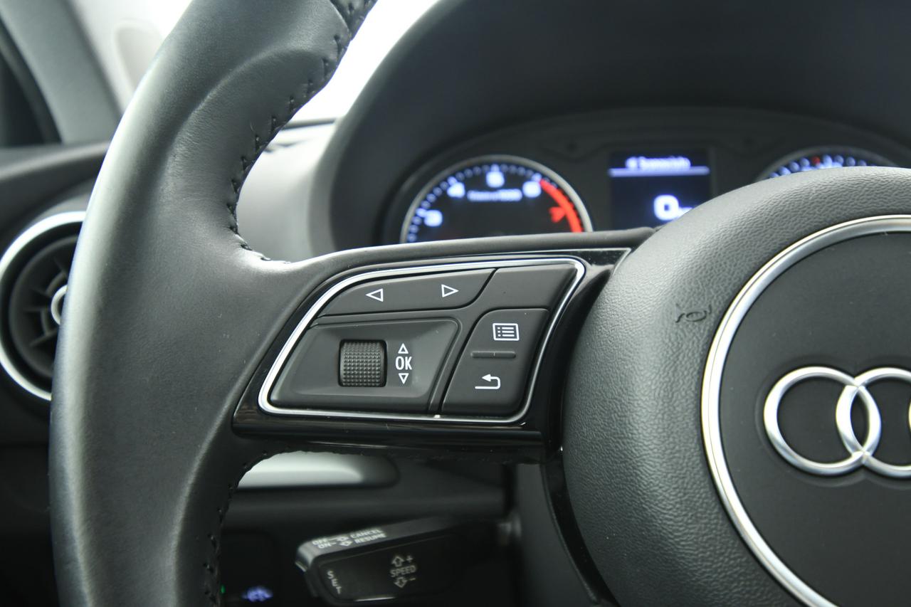 AUDI A3 Sportback 30 1.5 g-tron Admired 131cv BLUETOOTH+LED+NEOPATENTATI