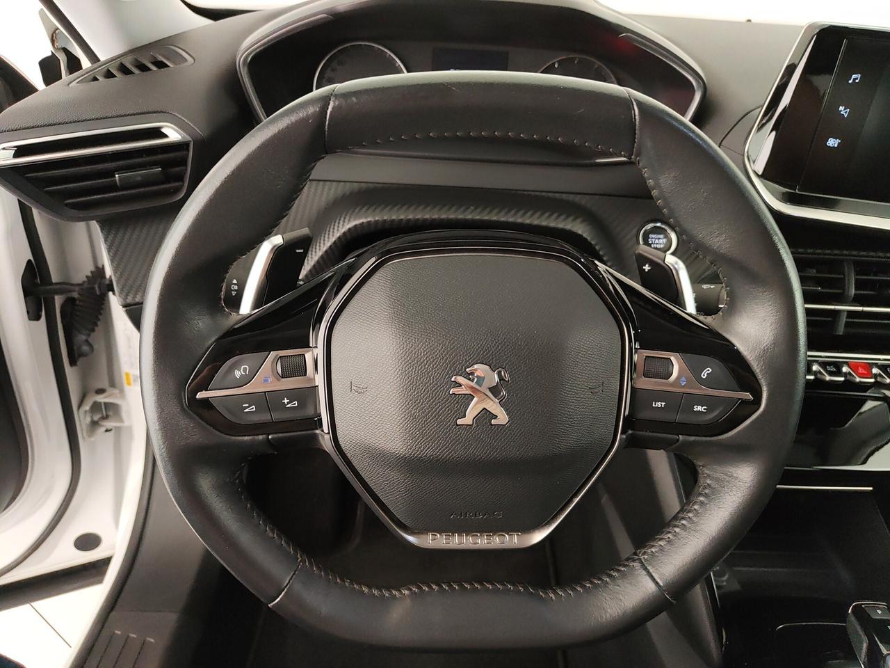 Peugeot 2008 PureTech 130 S&S EAT8 Allure