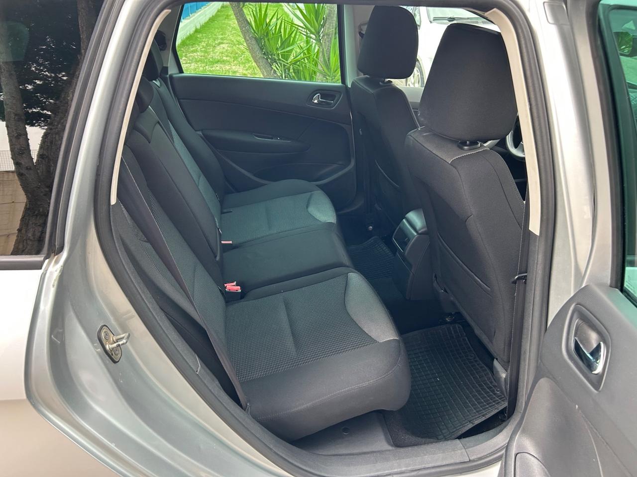 Peugeot sw 308 1.6 hdi 110 cv 2011