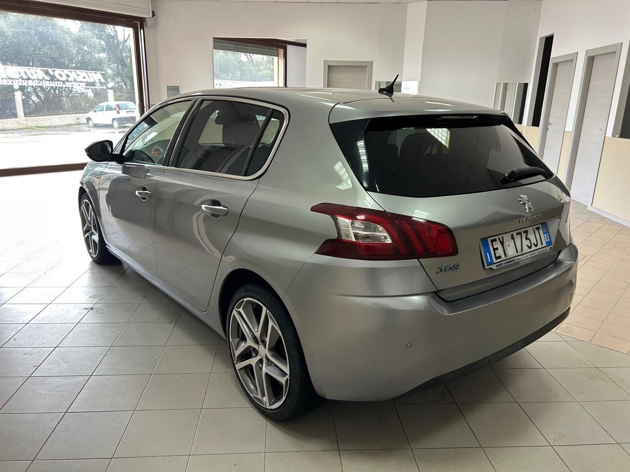 Peugeot 308 1.6 e-HDi 115 CV Stop&Start Allure