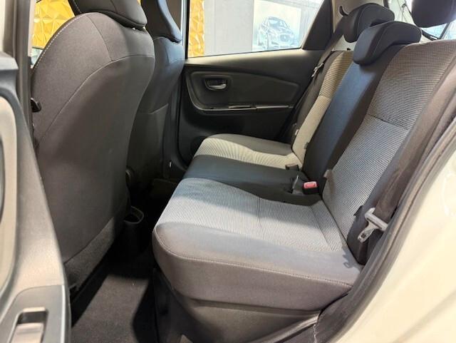 Toyota Yaris 1.5 Hybrid 5 porte Cool