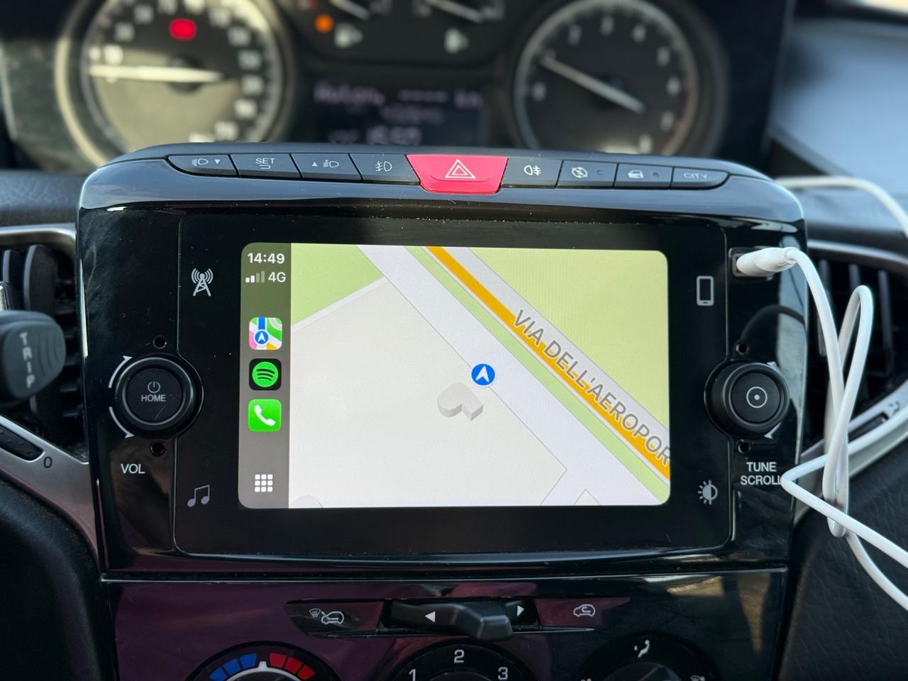 Lancia Ypsilon 1.0 FireFly 5 porte Hybrid Gold