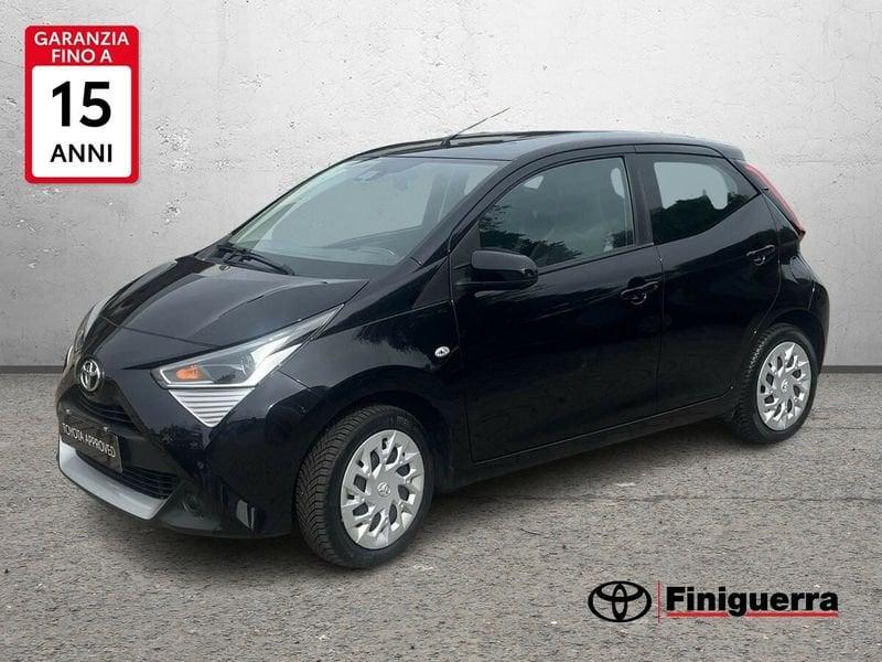 Toyota Aygo 5p 1.0 x-play 72cv