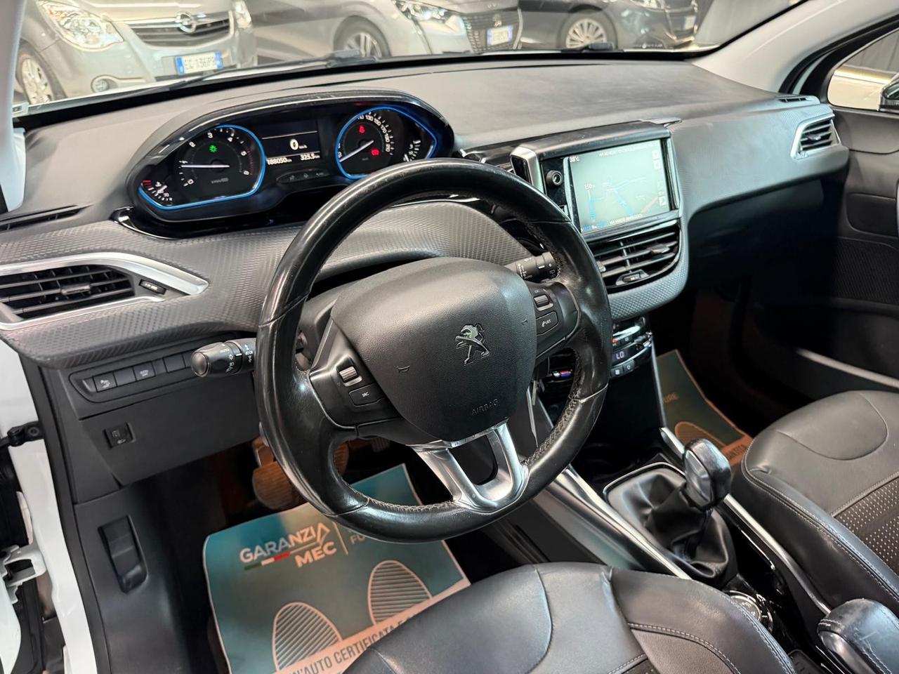 Peugeot 2008 Neopatentati+Tetto+Pelle+Allure