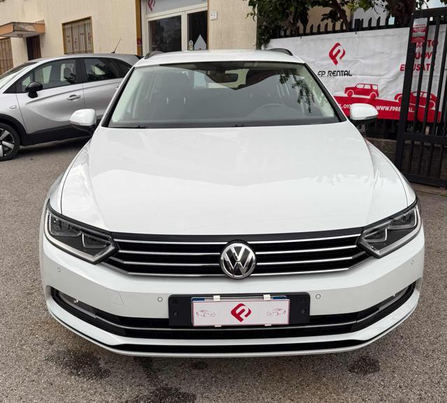 VOLKSWAGEN Passat Variant 1.6 TDI SCR DSG Business BMT