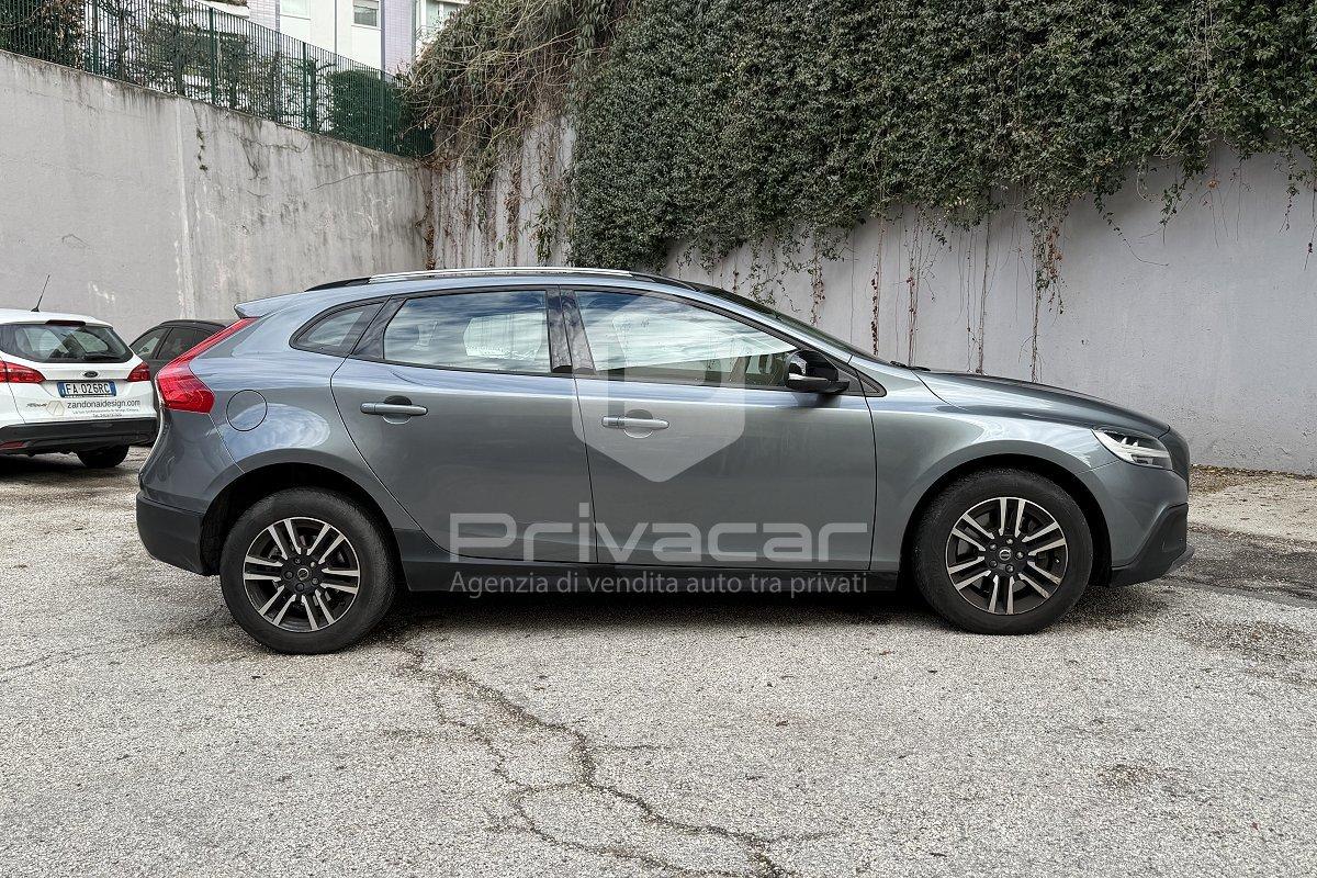 VOLVO V40 Cross Country D2 Geartronic Style Plus