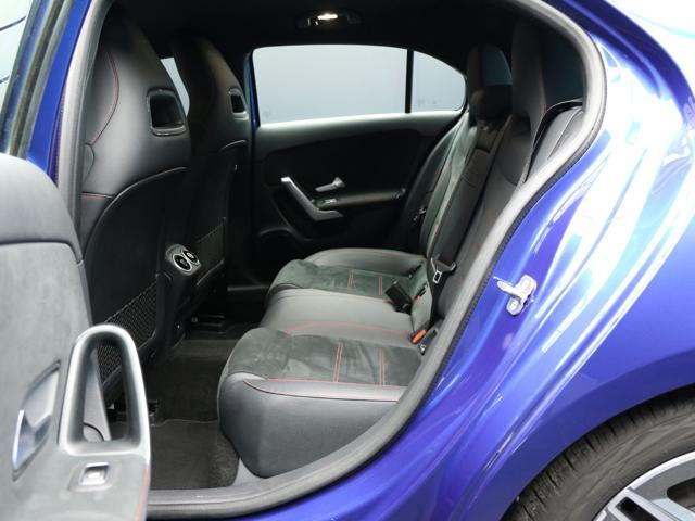 MERCEDES-BENZ A 180 Automatic AMG Line Extra