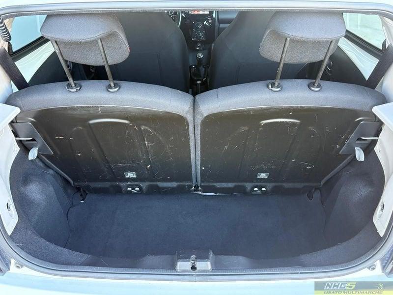 Citroën C1 VTi 72 5 porte Shine