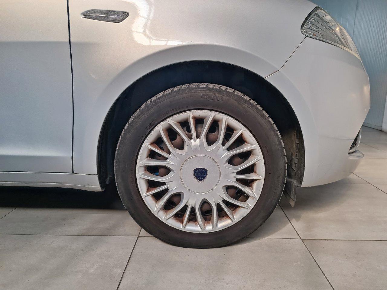 Lancia Ypsilon 5 Porte Ypsilon 1.2 Gold 69cv