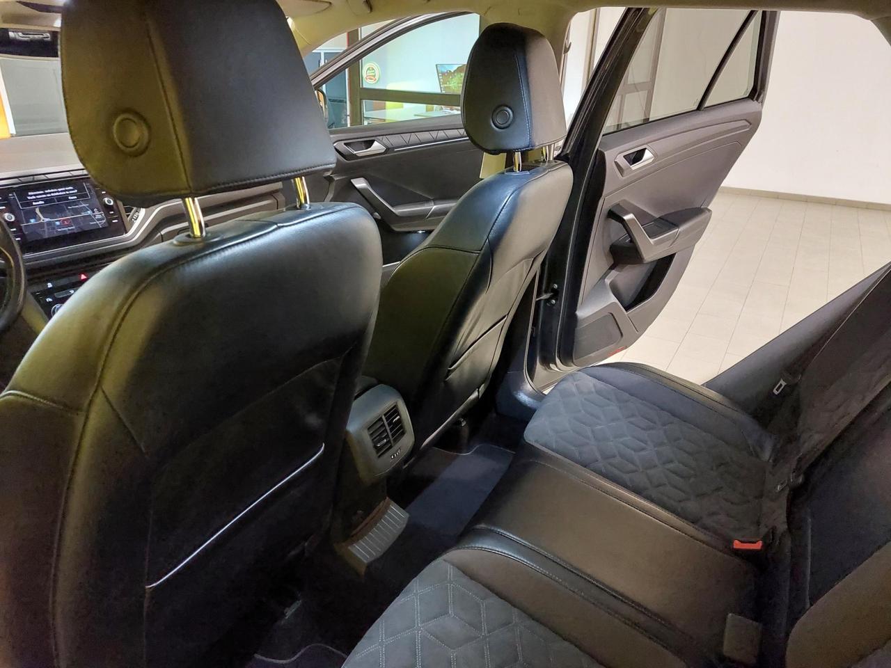 Volkswagen T-Roc 2.0 tdi CYBER 4motion dsg