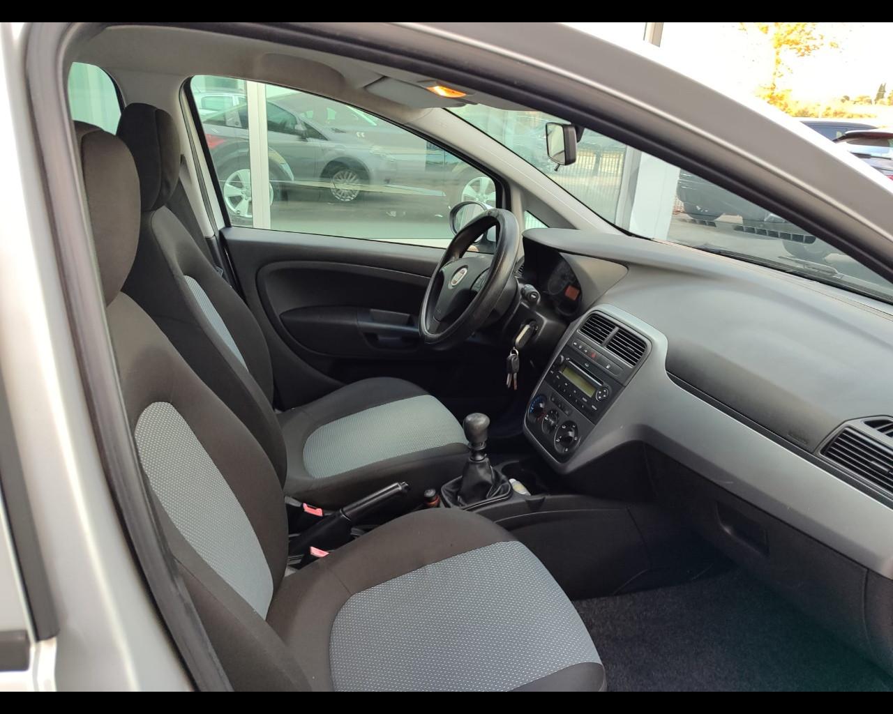 FIAT Grande Punto - Grande Punto 1.4 5 porte Actual Natural Power