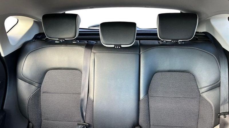 Renault Captur 1.6 E-Tech full hybrid Rive Gauche 145cv auto 1.6 E-TECH FULL HYBRID RIVE GAUCHE 145CV AU