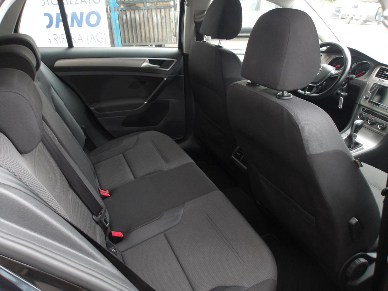 Volkswagen Golf 5 Porte Golf 5p 1.6 tdi Business 110cv dsg