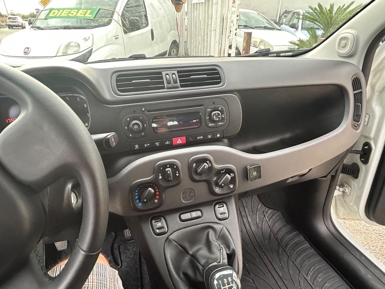 Fiat Panda 0.9 TwinAir Turbo Natural Power Lounge