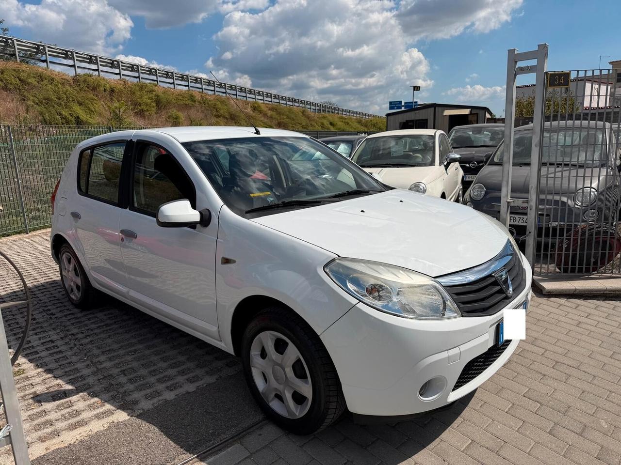Dacia Sandero 1.4 8V GPL Lauréate-12/2009