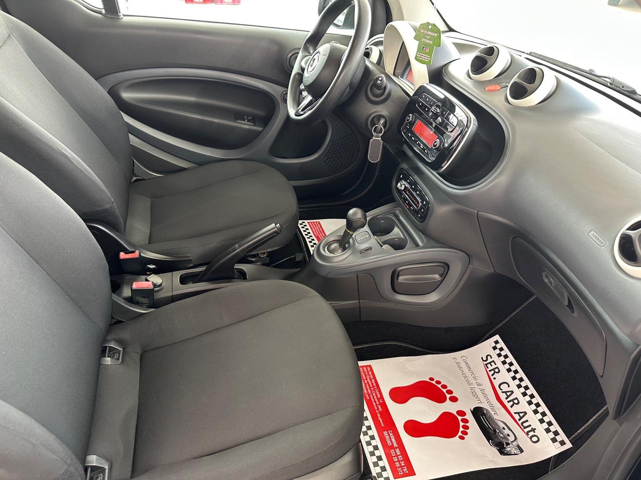 Smart ForTwo 2017 1.0 twinamic 71CV Prime DA VETRINA