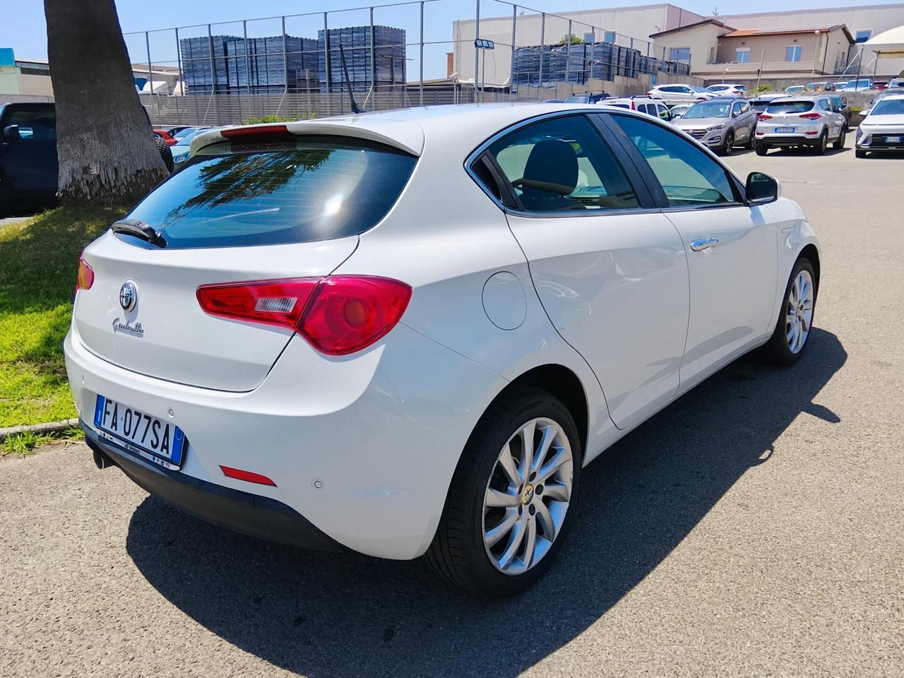 Alfa Romeo Giulietta 2.0 JTDm-2 150 CV Distinctive