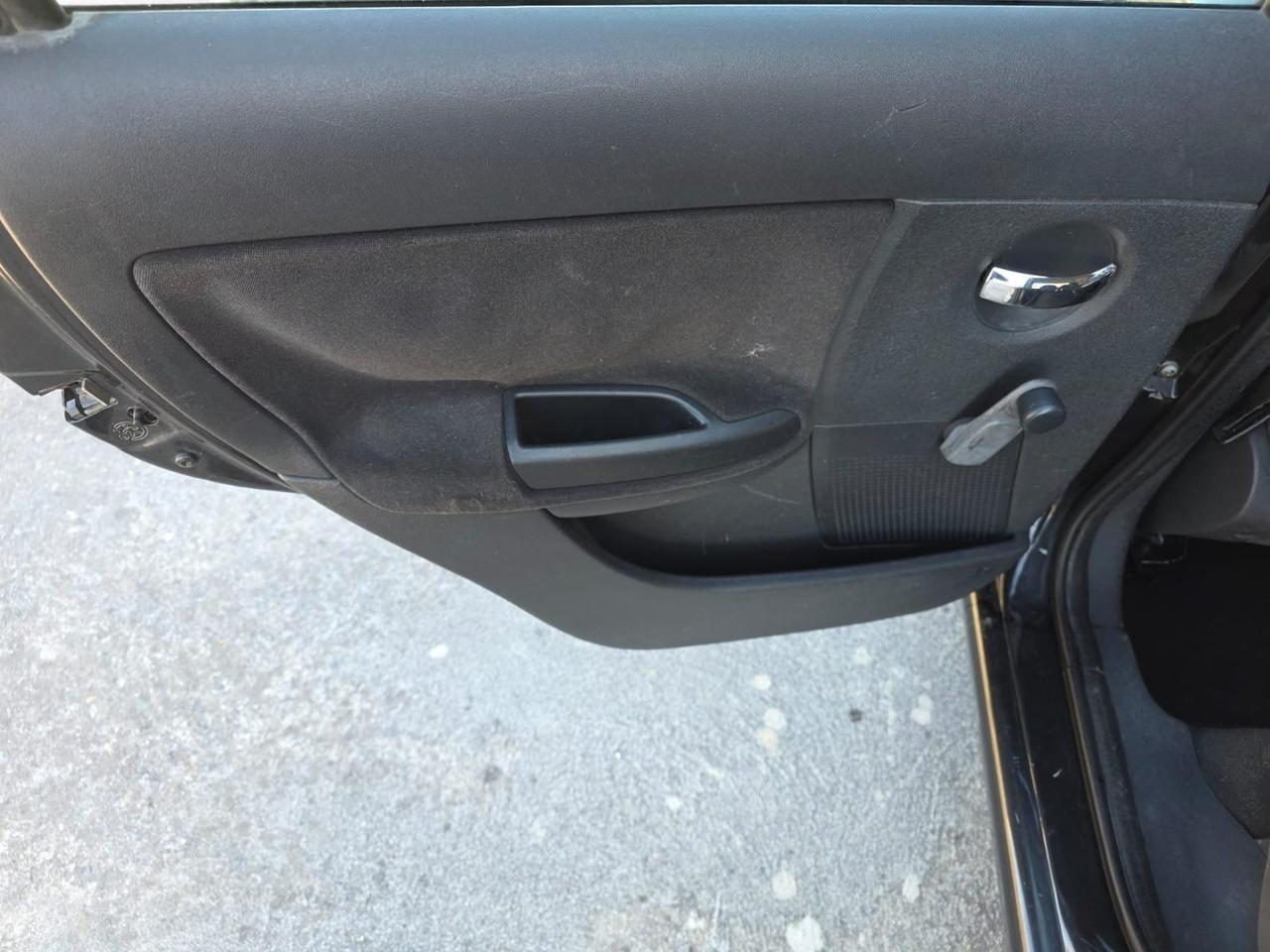 Citroen C3 1.4 HDi 70CV airdream Exclusive