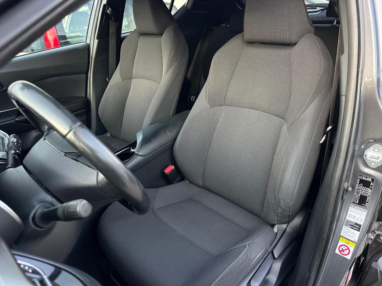 Toyota C-HR 1.8 Hybrid E-CVT Lime Beat Special Edition