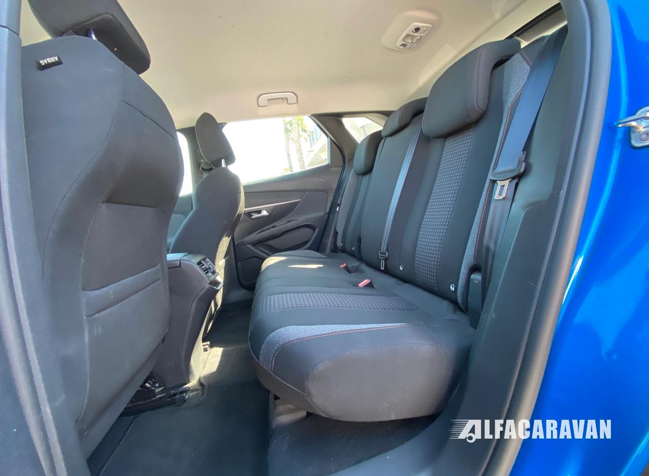 Peugeot 3008 1.5 bluehdi EAT8 Active Pack