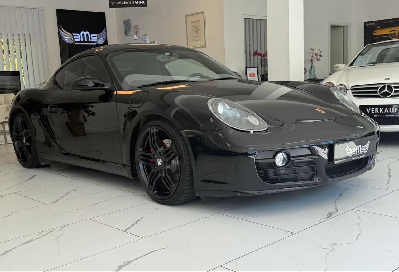 Porsche Cayman S 19 pollici. Fotocamera. Auto. Xenon