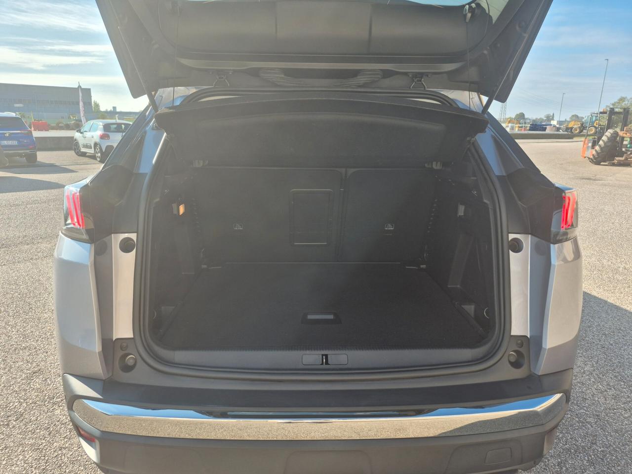 Peugeot 3008 BlueHDi 130 S&S EAT8 Allure