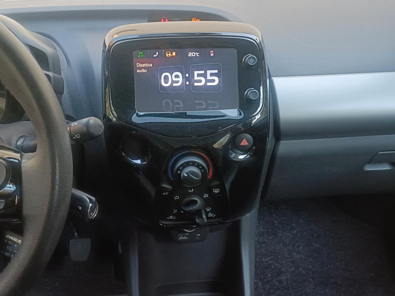 Peugeot 108 VTi 68 5 porte Allure