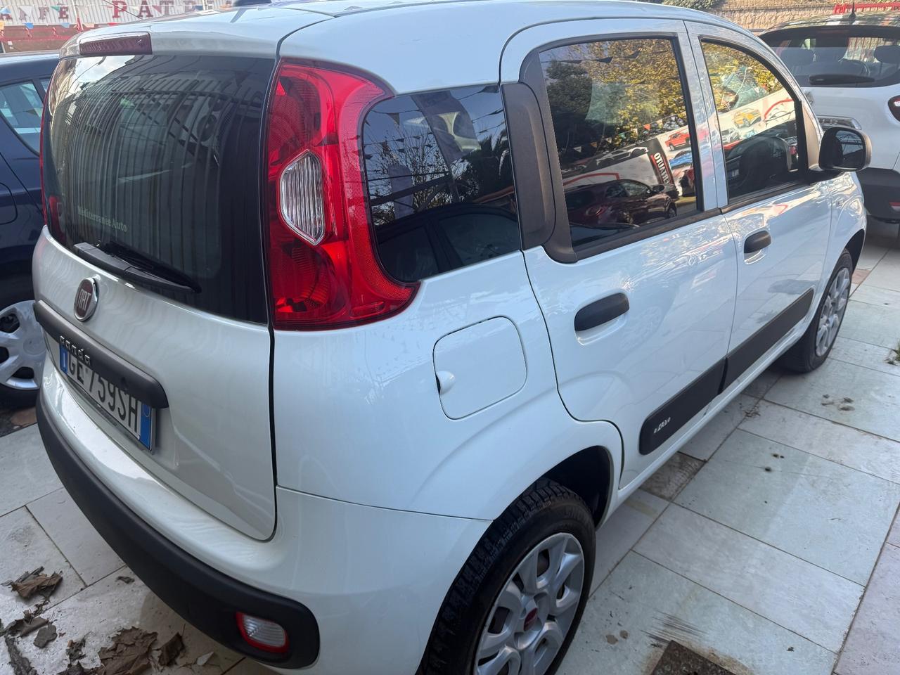 Fiat Panda 0.9 TwinAir Turbo Natural Power Lounge