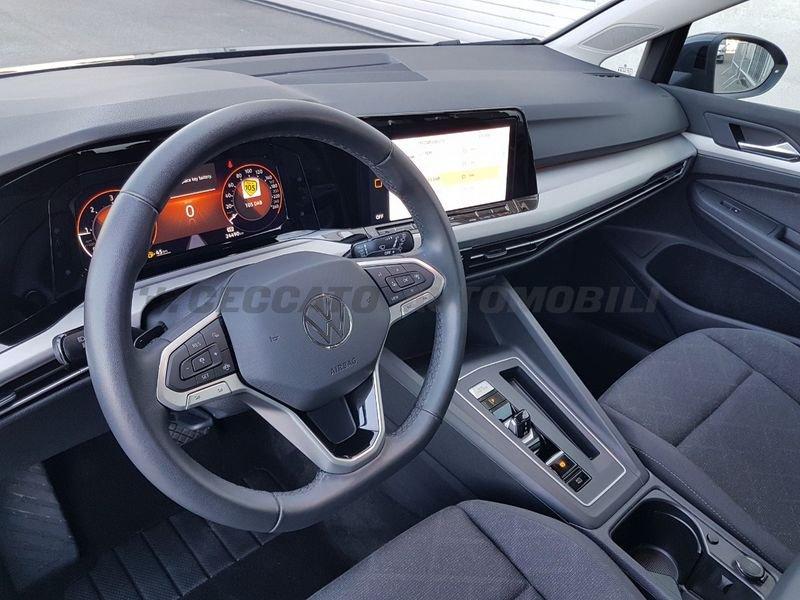 Volkswagen Golf VIII 2020 2.0 tdi Life 115cv dsg