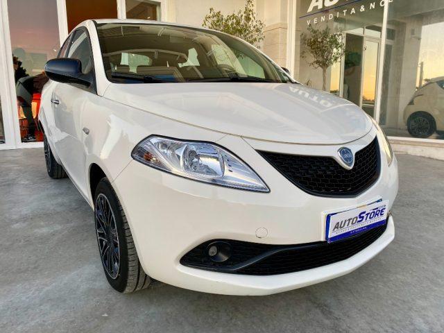 LANCIA Ypsilon 1.0 FireFly 5 porte S&S Hybrid Ecochic Gold