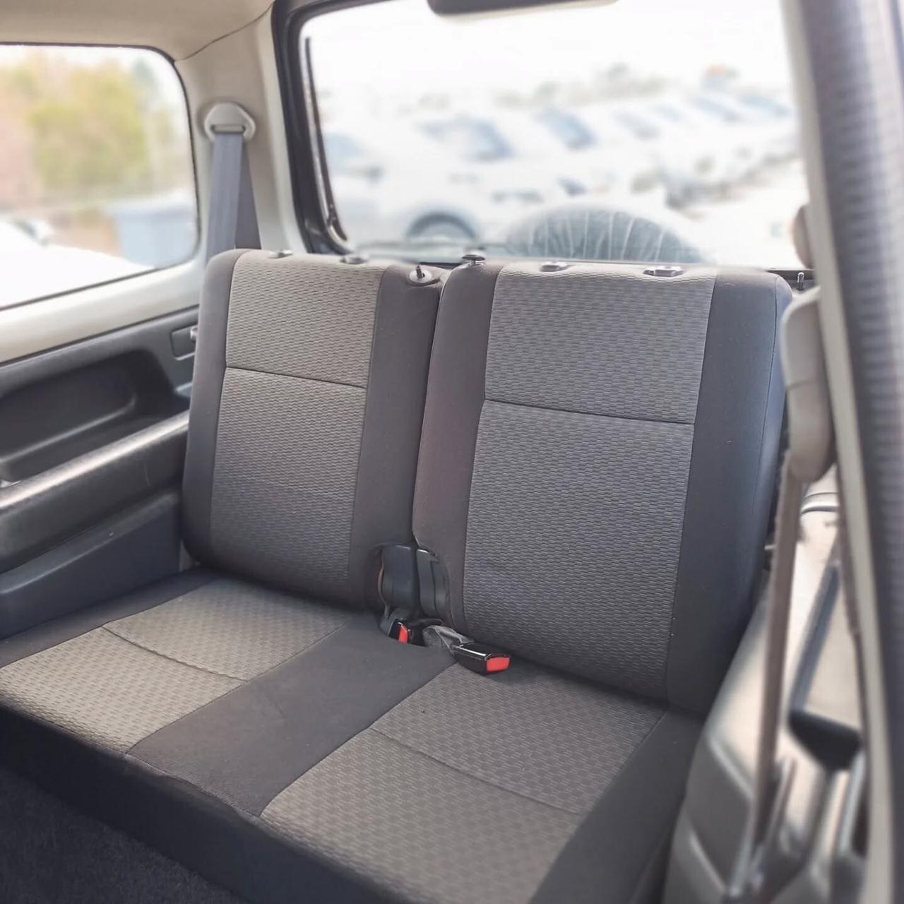 Suzuki Jimny 1.5 DDiS INTROVABILE PARI CARATTERISTICHE