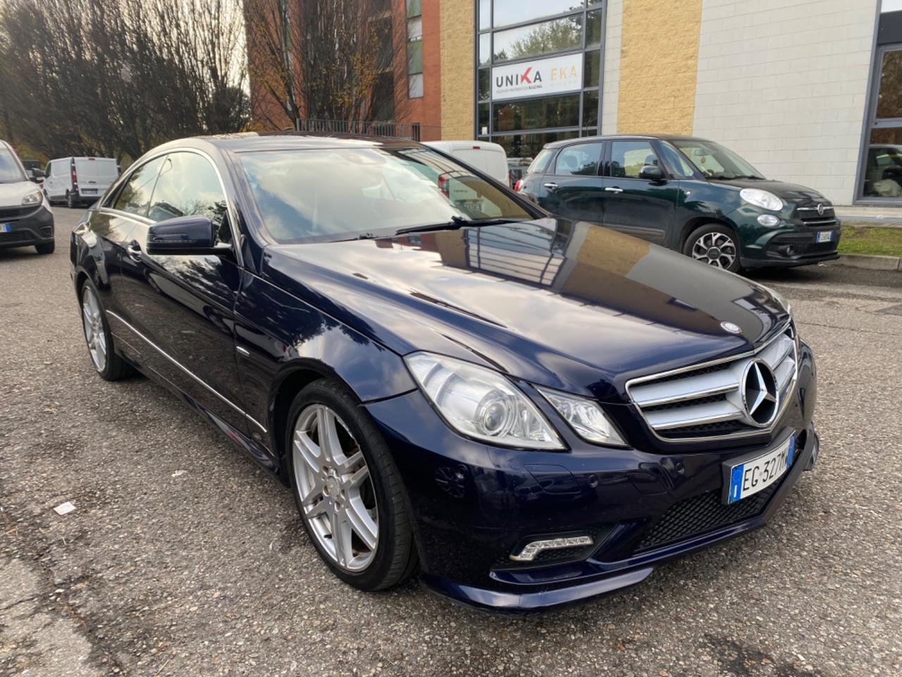 Mercedes-benz E 220 E 220 CDI Coupé BlueEFFICIENCY