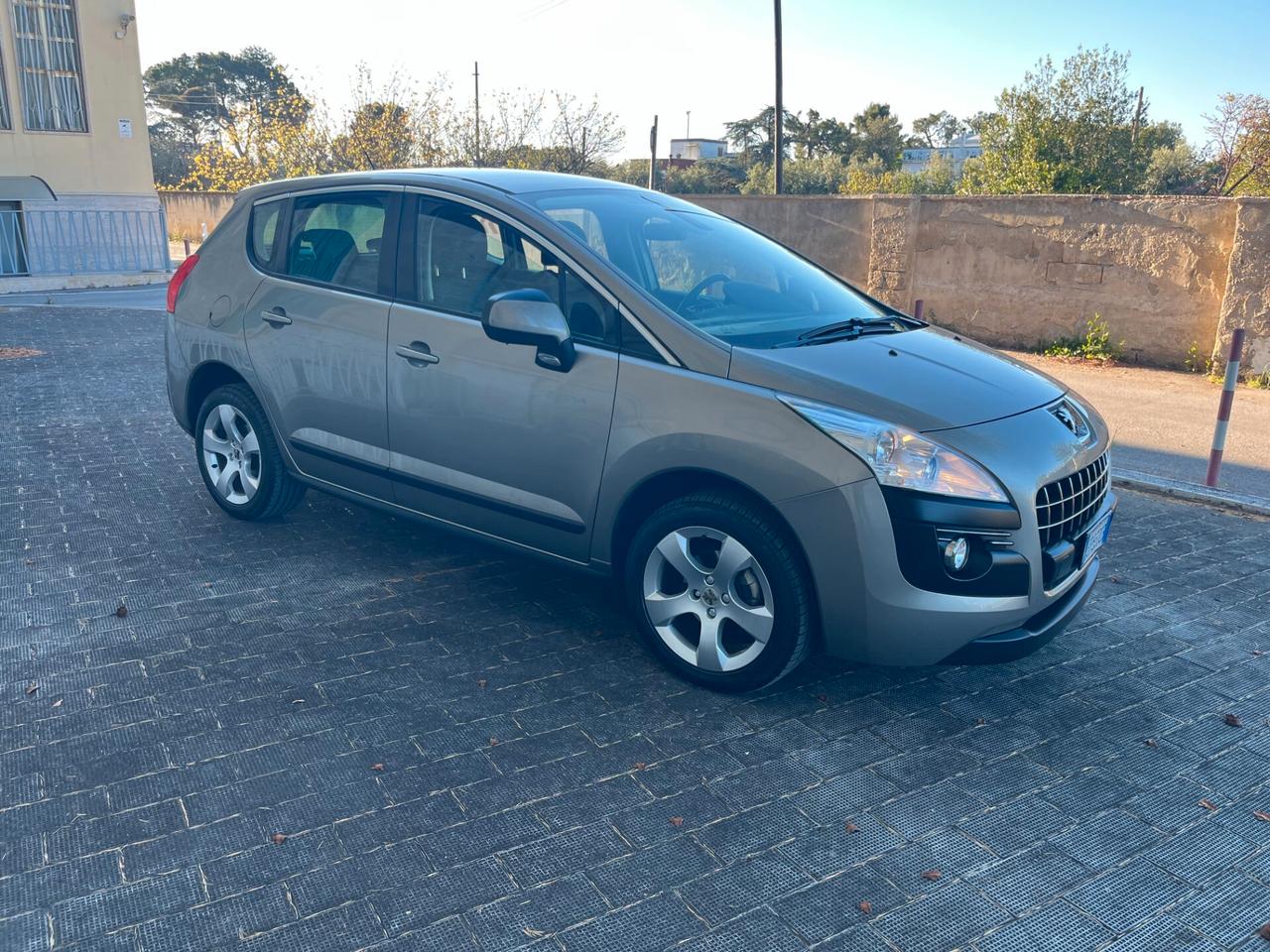 Peugeot 3008 1.6 HDi 115CV Style UsatoGarantito