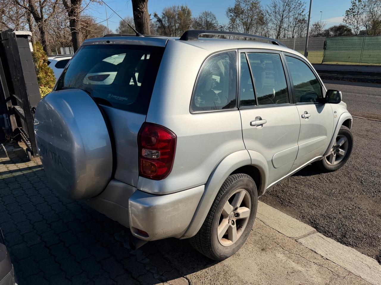 Toyota RAV 4 RAV4 2.0 Tdi D-4D cat 5 porte Sol