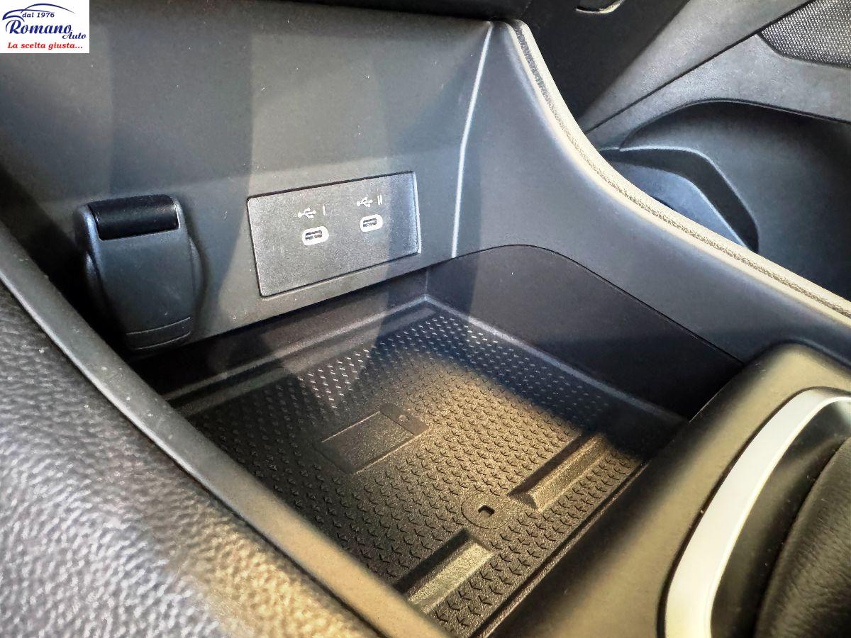 RENAULT - Captur - TCe 100 CV GPL Techno#NEW MODEL!