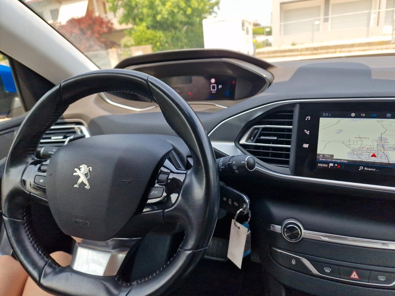 Peugeot 308 BlueHDi 130 S&S Allure