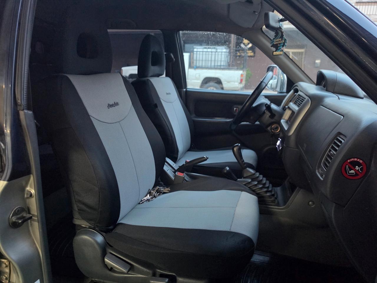 Mitsubishi L200 2.5 TD cat 4WD Double Cab Invite