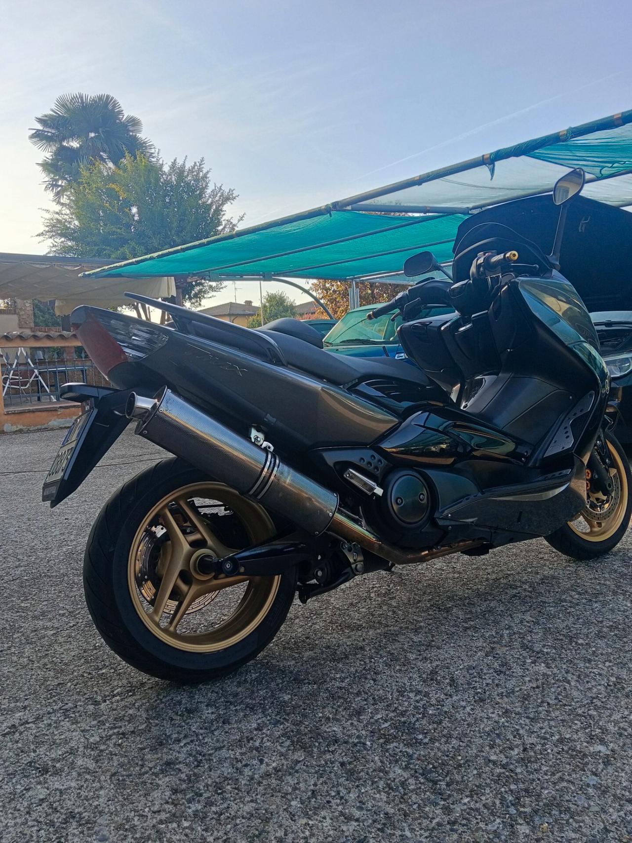 Yamaha T Max 500