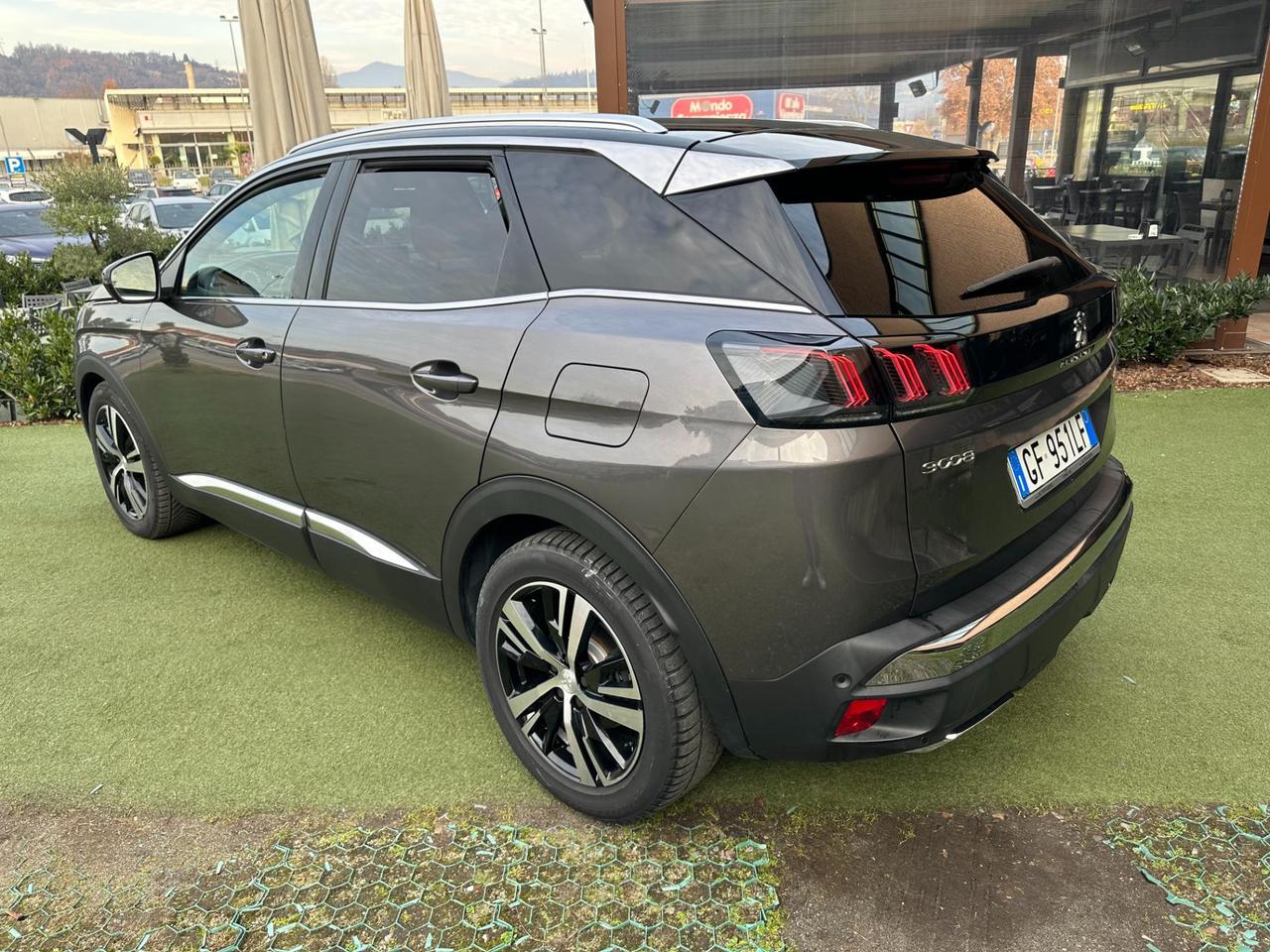 Peugeot 3008 3008 1.6 hybrid4 phev GT Pack 300cv e-eat8
