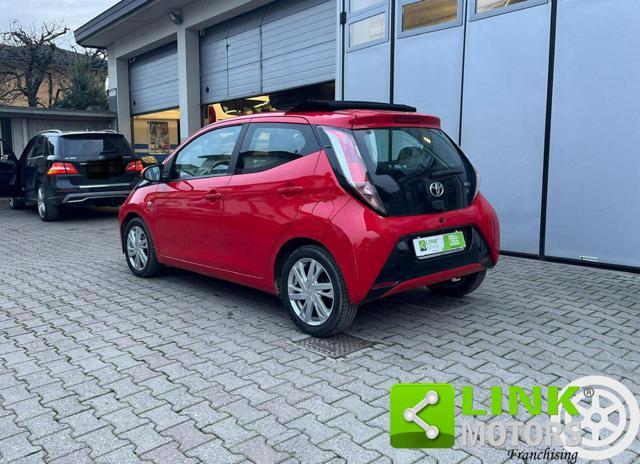 TOYOTA Aygo 1.0 VVT-i 69 CV 5 porte NEOPATENTATI