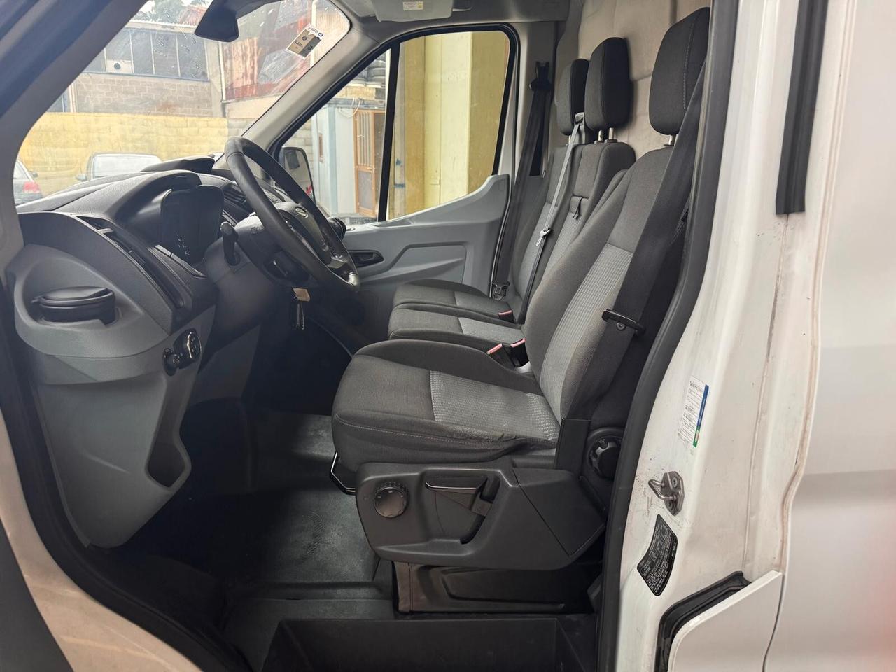 Ford Transit 2.2TDCi 125CV