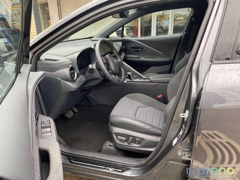 Toyota C-HR 1.8 hv Lounge fwd e-cvt