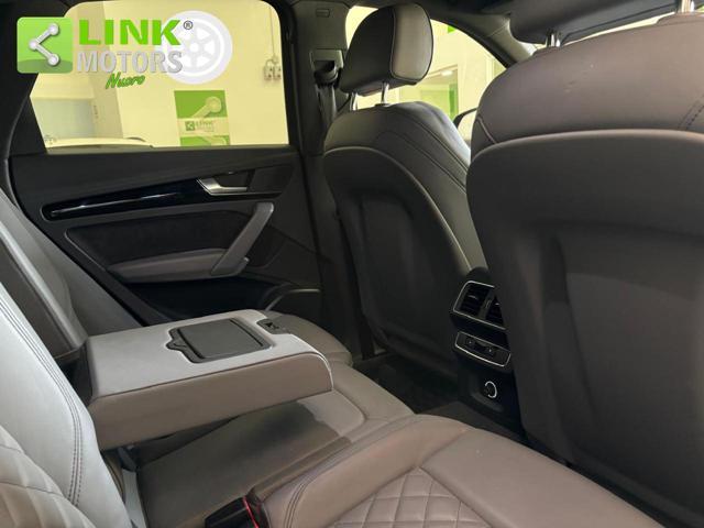 AUDI Q5 40 TDI quattro S tronic S line plus