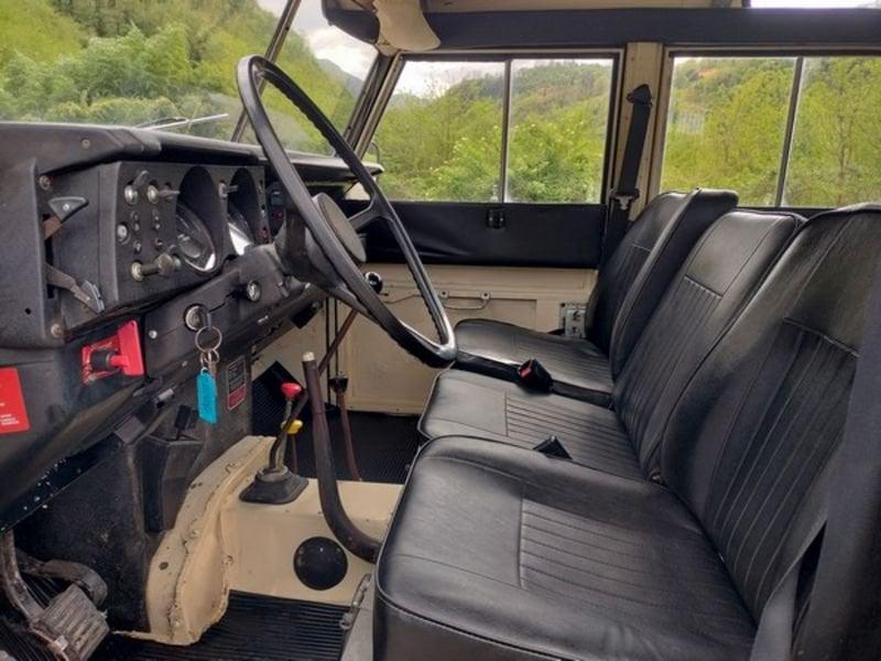 Land Rover 109 Serie III Land Rover Defender