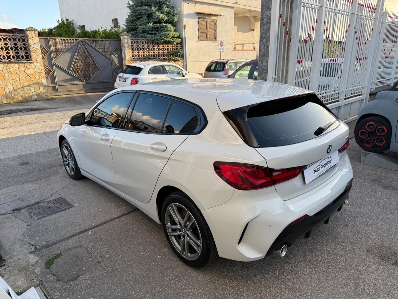 Bmw serie 1 cambio automatico 118d 5p. Msport