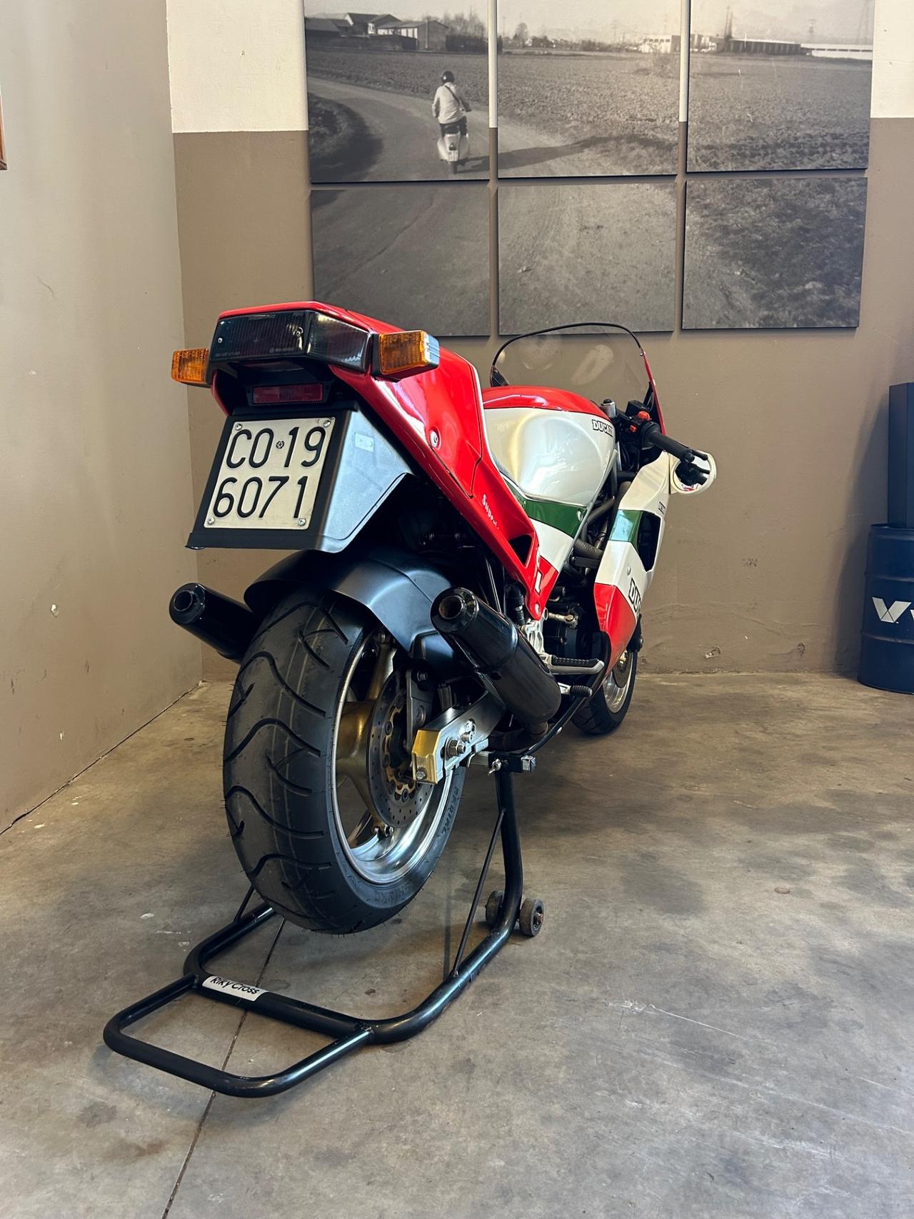 Ducati 851 Tricolore